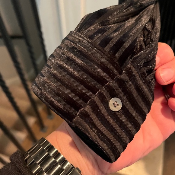 NEW GAP medium Black Striped Button-Up Shirt velvet button down - Picture 3 of 9